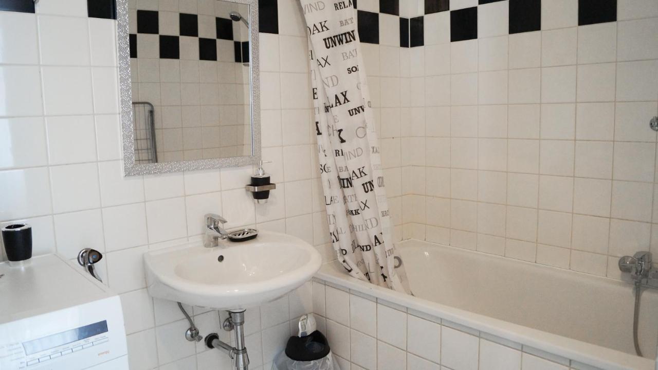 Gorgeous 2Br - Spacious & Suitable For Everyone ウィーン エクステリア 写真